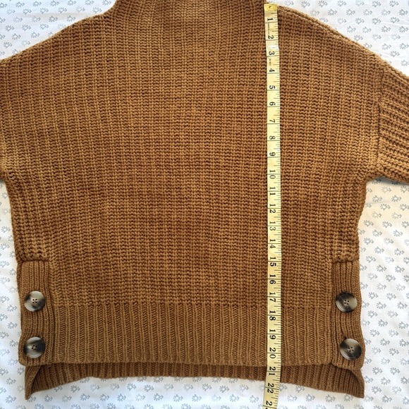 Madewell Chunky Knit Mockneck Wool Cotton Blend Button-Detail Small Sweater - Picture 5 of 7